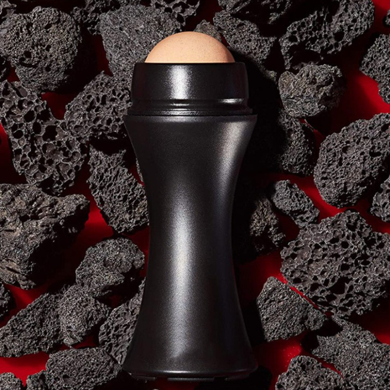 Oil-Absorbing Volcanic Roller